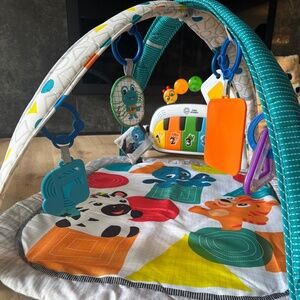 Baby Einstein 4-in-1 Kickin' Tunes Play Gym